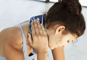Compressed as a treatment for cervical joint disease